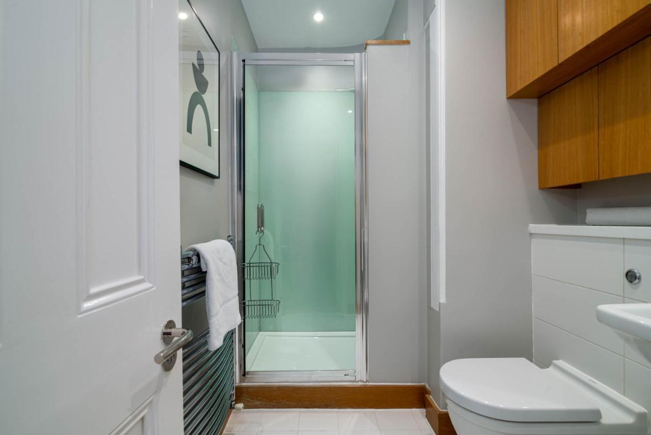 5 Doughty Street Apartment ลอนดอน ภายนอก รูปภาพ
