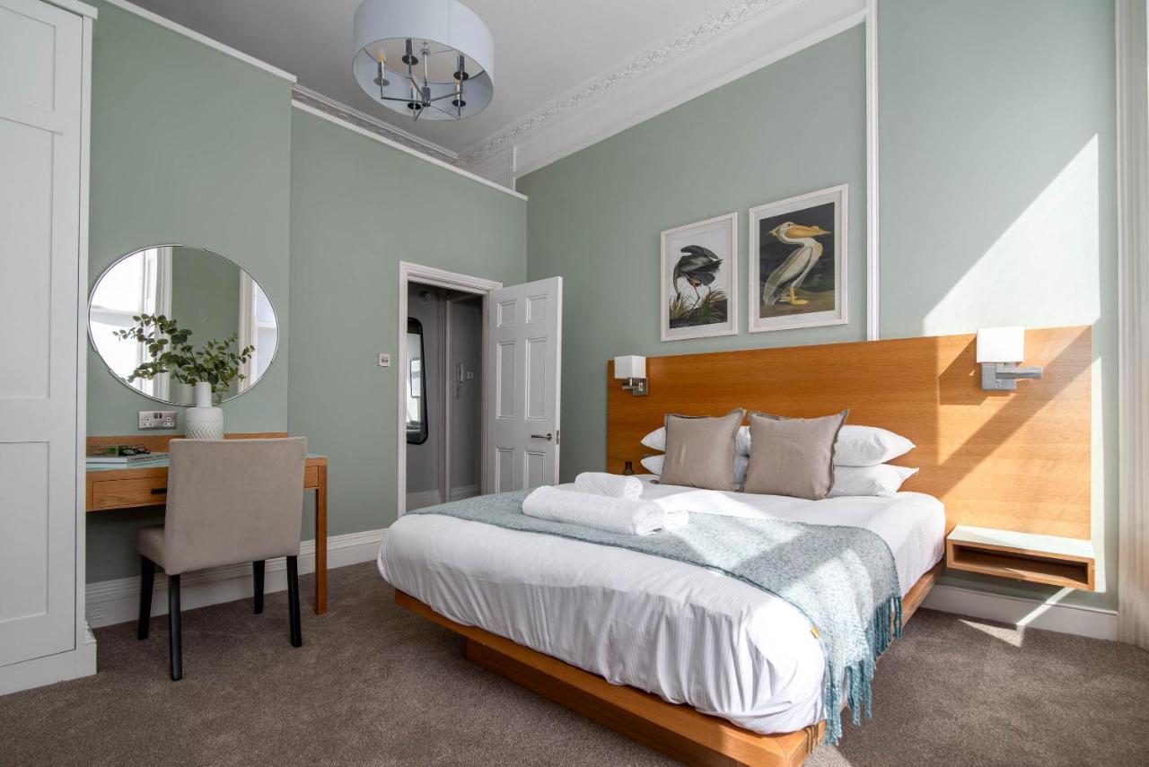 5 Doughty Street Apartment ลอนดอน ภายนอก รูปภาพ