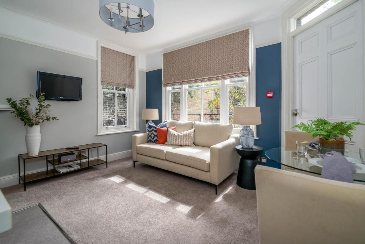 5 Doughty Street Apartment ลอนดอน ภายนอก รูปภาพ