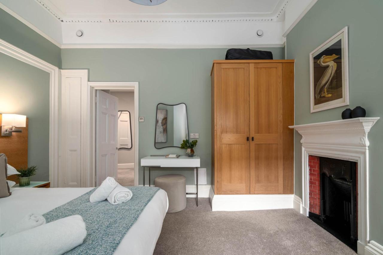 5 Doughty Street Apartment ลอนดอน ภายนอก รูปภาพ